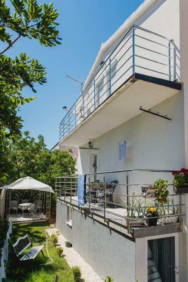 Apartment Ella Rogoznica  Exteriör bild